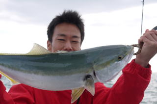 明石海峡　呑ませ釣り青物