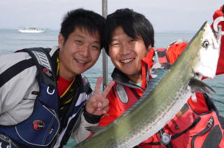 サワラ?ませ釣り