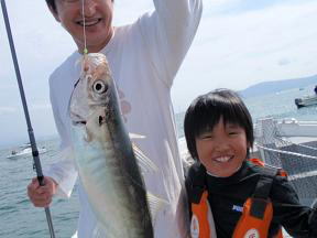 家族で鯵釣り