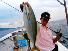 ジギングで青物釣果