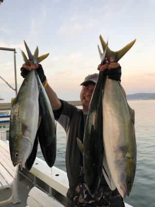 呑ませ釣り青物　鰤ブリ　メジロ　ハマチ