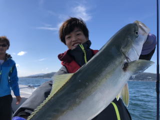 呑ませ釣り ブリ メジロ