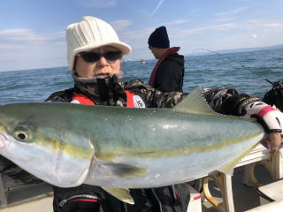 青物ブリ　メジロ呑ませ釣り