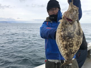 イワシの呑ませ釣り　青物狙いブリ　メジロ