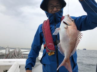 淡路島　釣り船　三幸丸　鯛サビキ真鯛釣り