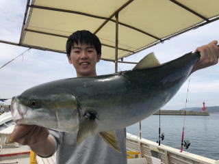 淡路島　釣り船　鯛釣り爆釣