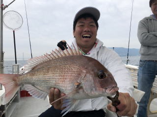 淡路島　釣り船　鯛釣り　鯛サビキ　明石鯛