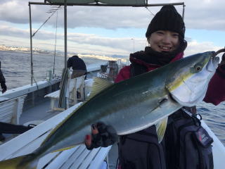 イカ呑ませ釣り鰤