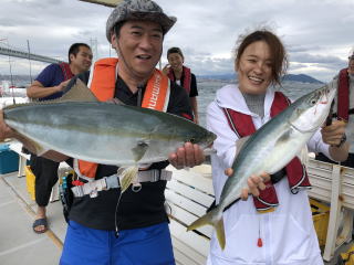 呑ませ釣り 青物 ブリ メジロ ハマチ 爆釣り