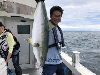 呑ませ釣り 青物 ブリ メジロ ハマチ 爆釣り