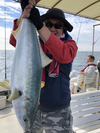 呑ませ釣り　青物」ブリ　メジロ　ハマチ