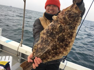 泳がせ釣り　呑ませ釣り　ヒラメ狙い