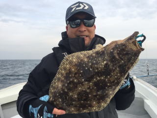 泳がせ釣り　呑ませ釣り　ヒラメ狙い