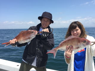 明石鯛二連　鯛釣り　鯛サビキ