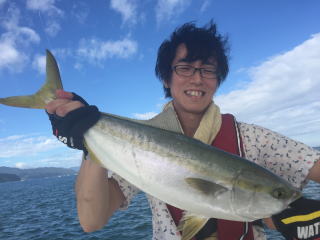 喰わせサビキ青物　ブリ　真鯛