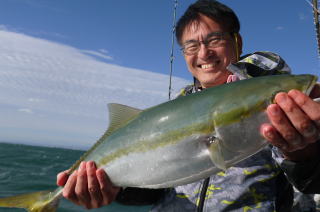 呑ませ釣り　青物メジロ