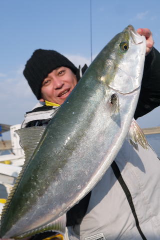 呑ませ釣り　ブリ鰤